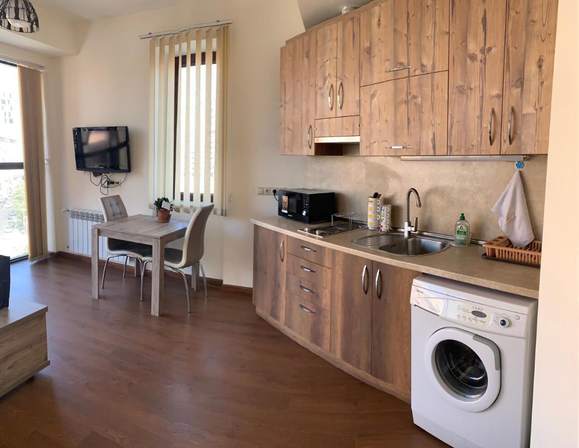 City Central Apartment Jerevan Exteriör bild